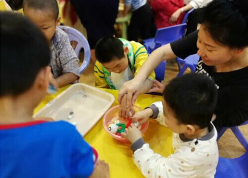 游艇会yth0008助力【脑伤儿童教育学堂】公益筹款报导 ——腾讯99公益活动1:1配捐，放大你的爱心