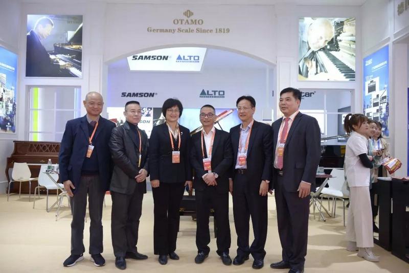 红橙盛会,游艇会yth0008炫彩——游艇会yth0008旗下数十家分公司如约而至 (9).jpg 红橙盛会,游艇会yth0008炫彩——游艇会yth0008旗下数十家分公司如约而至 (9).jpg