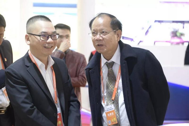 红橙盛会,游艇会yth0008炫彩——游艇会yth0008旗下数十家分公司如约而至 (17).jpg 红橙盛会,游艇会yth0008炫彩——游艇会yth0008旗下数十家分公司如约而至 (17).jpg