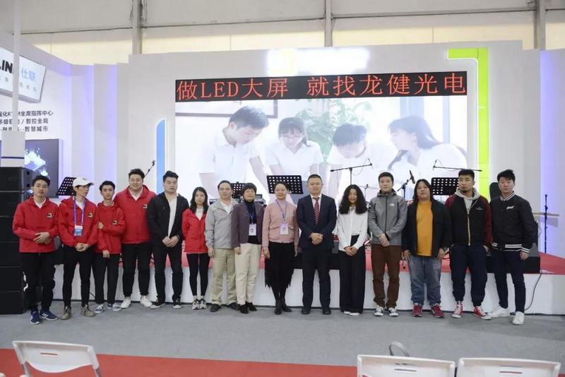 红橙盛会,游艇会yth0008炫彩——游艇会yth0008旗下数十家分公司如约而至 (20).jpg 红橙盛会,游艇会yth0008炫彩——游艇会yth0008旗下数十家分公司如约而至 (20).jpg