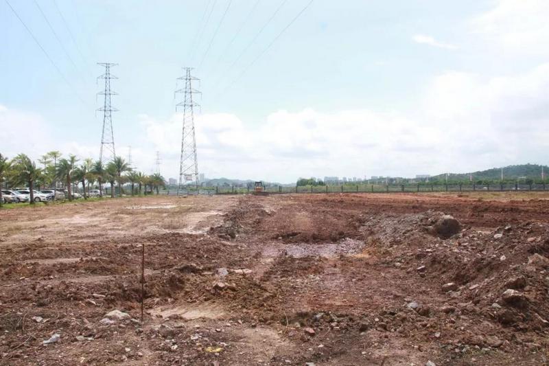 太牛了!这家公司居然要建足球场! (2).jpg 太牛了!这家公司居然要建足球场! (2).jpg