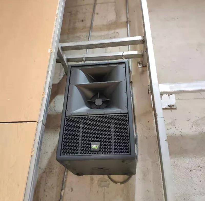 埃威姆携KV2 audio营造上海中学多媒体教室优质扩声 (4).jpg 埃威姆携KV2 audio营造上海中学多媒体教室优质扩声 (4).jpg