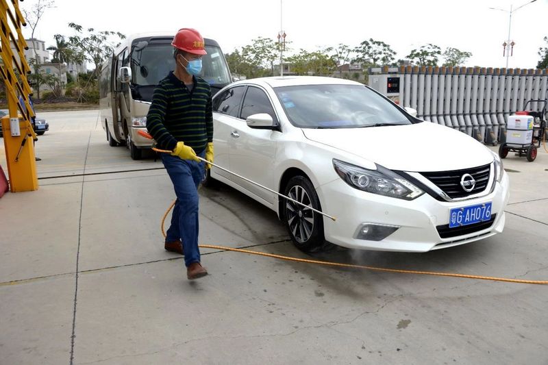 廉江市委书记林海武在游艇会yth0008高新科技产业园调研指导疫情防控及复工复产工作 (19).jpg 廉江市委书记林海武在游艇会yth0008高新科技产业园调研指导疫情防控及复工复产工作 (19).jpg