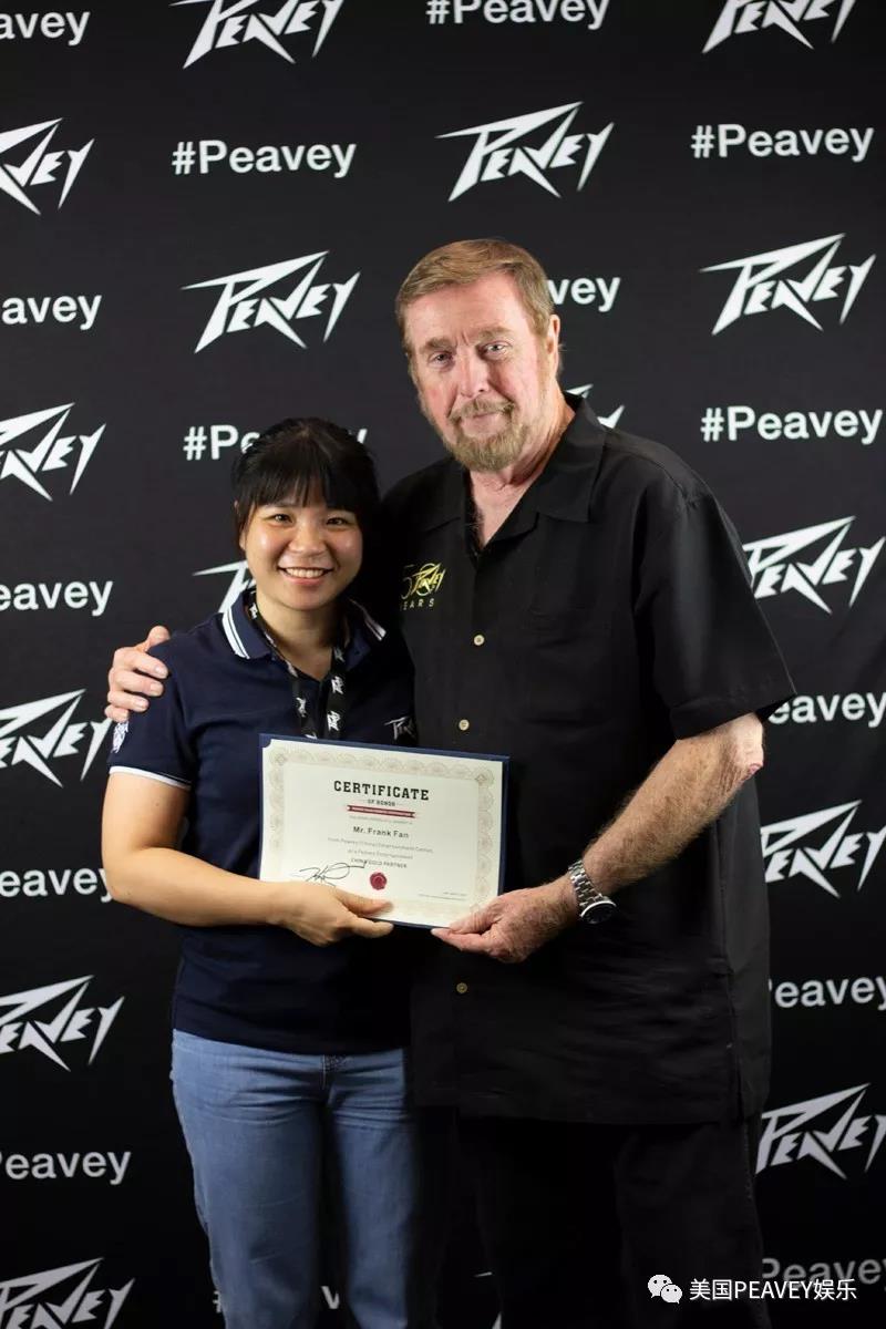 美国PEAVEY娱乐销售冠军团队之选择大于努力! (13).jpg 美国PEAVEY娱乐销售冠军团队之选择大于努力! (13).jpg