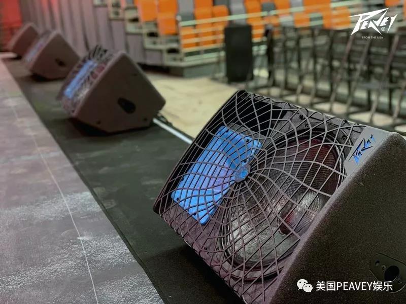 美酒与好歌 当然不能没有好音响 苏州演唱会回顾--王力宏 (14).jpg 美酒与好歌 当然不能没有好音响 苏州演唱会回顾--王力宏 (14).jpg