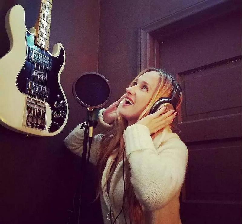 美国PEAVEY娱乐&温州永嘉名人会KTV,满怀痴情追寻音乐的梦想! (4).jpg 美国PEAVEY娱乐&温州永嘉名人会KTV,满怀痴情追寻音乐的梦想! (4).jpg