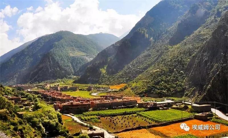 PEAVEY助力四川小金县文化盛典精彩演绎 (1).jpg PEAVEY助力四川小金县文化盛典精彩演绎 (1).jpg