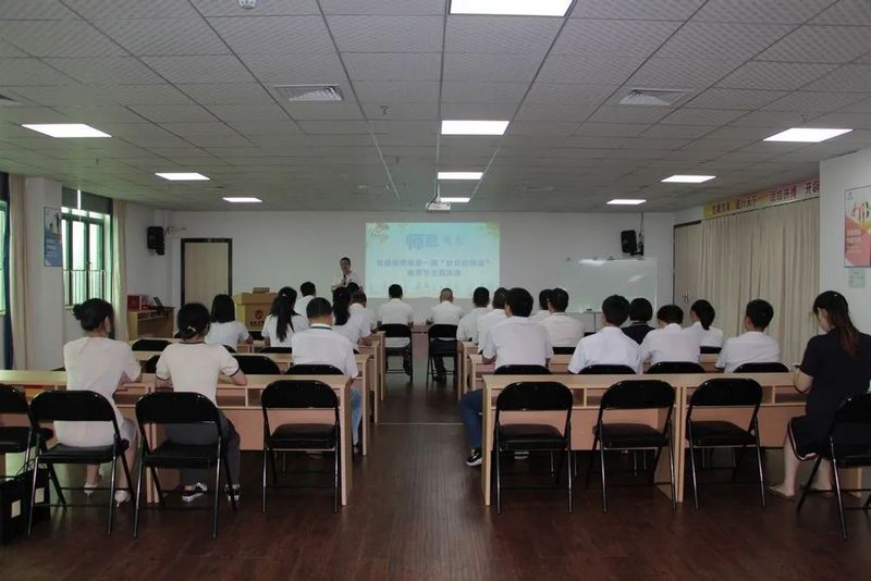 传道授业 · 感恩有你 游艇会yth0008商学院第一届“秋日的师语”教师节主题活动取得圆满成功! (1).jpg 传道授业 · 感恩有你 游艇会yth0008商学院第一届“秋日的师语”教师节主题活动取得圆满成功! (1).jpg